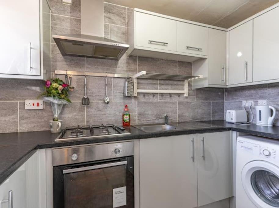Spacious Flat In West Midlands Birmingham Exterior photo